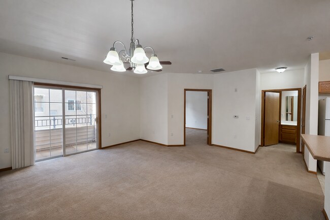 Building Photo - 101 Elliot Lane-208