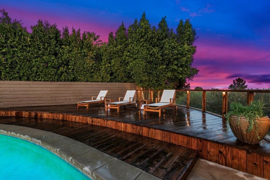 Building Photo - 5834 McDonie Ave