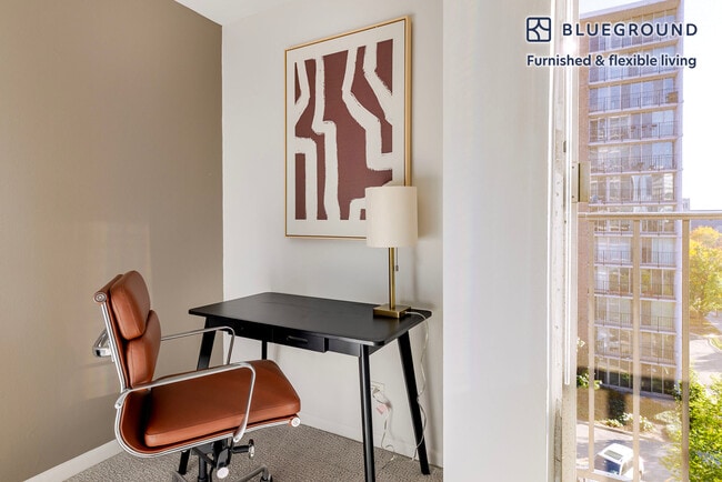 Building Photo - 903 S Ashland Ave