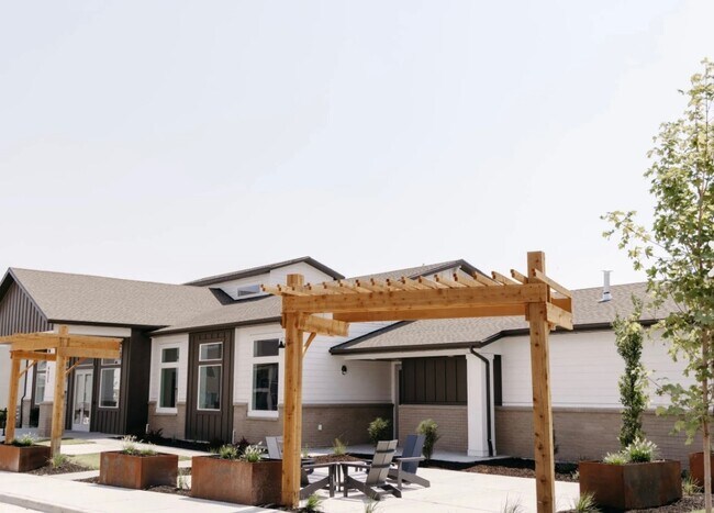 clubhouse exterior - 4328 W Rex Peak Way