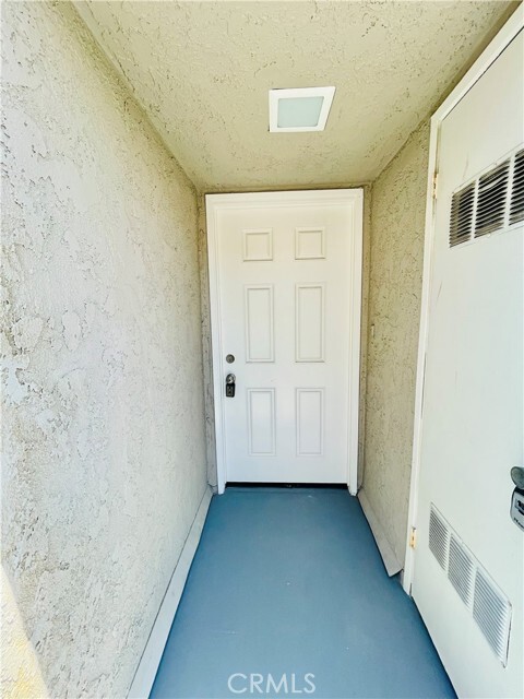 Building Photo - 34096 Alcazar Dr
