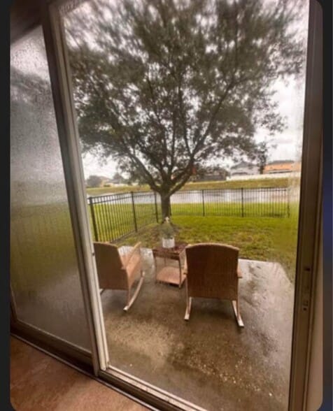 Building Photo - 4887 Adair Oak Dr