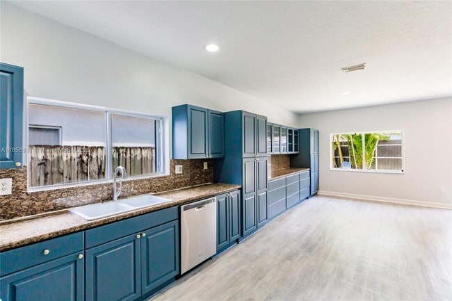 Building Photo - 13017 SW 143rd Terrace