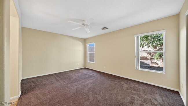 Building Photo - 10460 Wellington Manor Ave