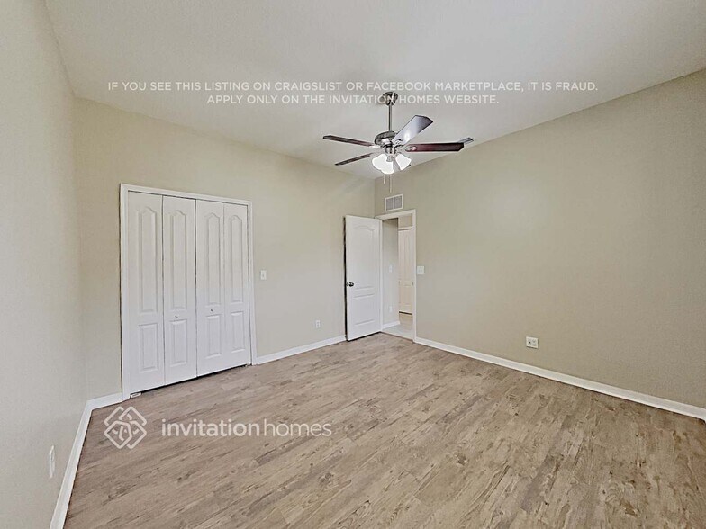 Building Photo - 2808 Windcrest Oaks Ct