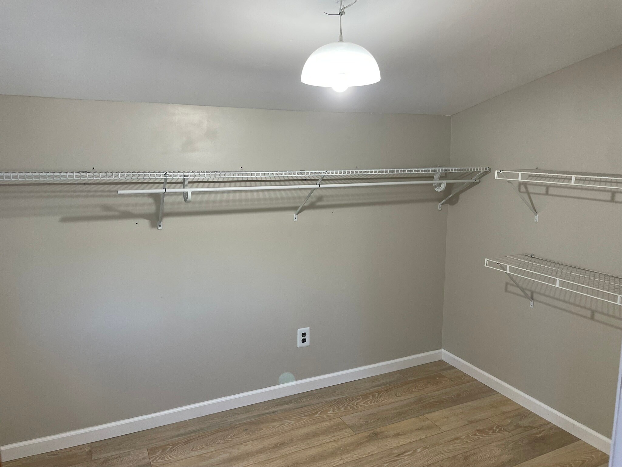 Building Photo - 1818 Arden Ln