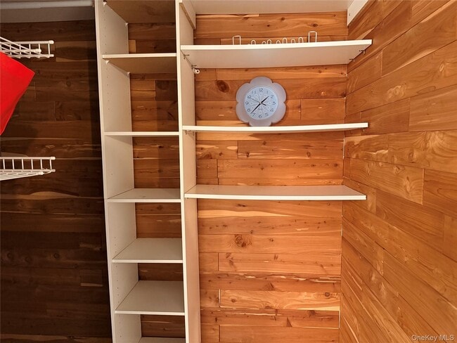 Building Photo - 76-12 175th St