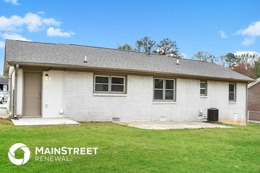 Building Photo - 6273 Graceland Cir