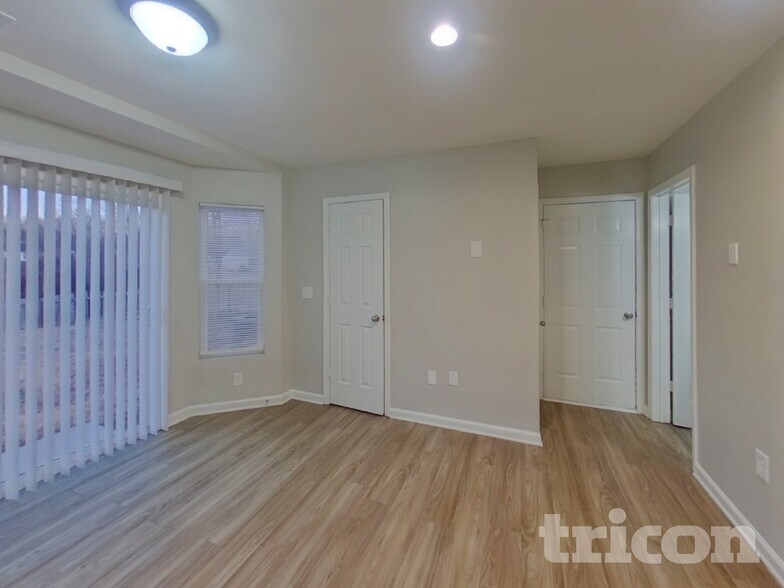 Building Photo - 238 Waterlemon Way