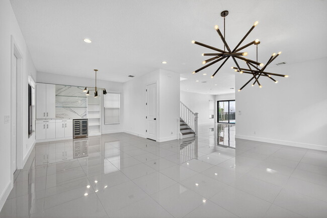 Building Photo - 4025 Faraday Wy