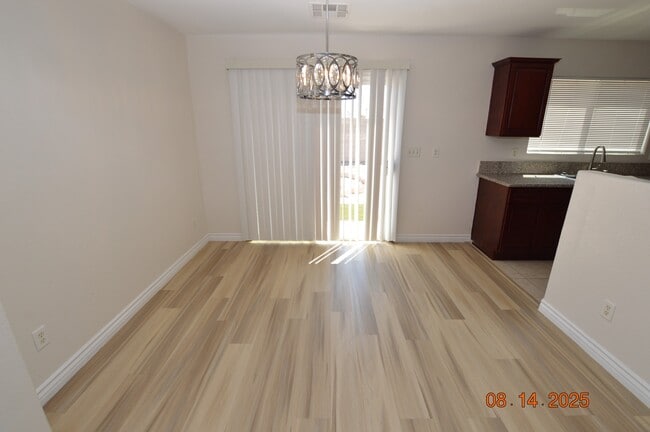 Building Photo - 5509 Donaldson Ct