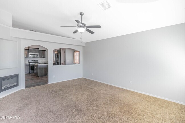 Building Photo - 4980 Rose Elise St