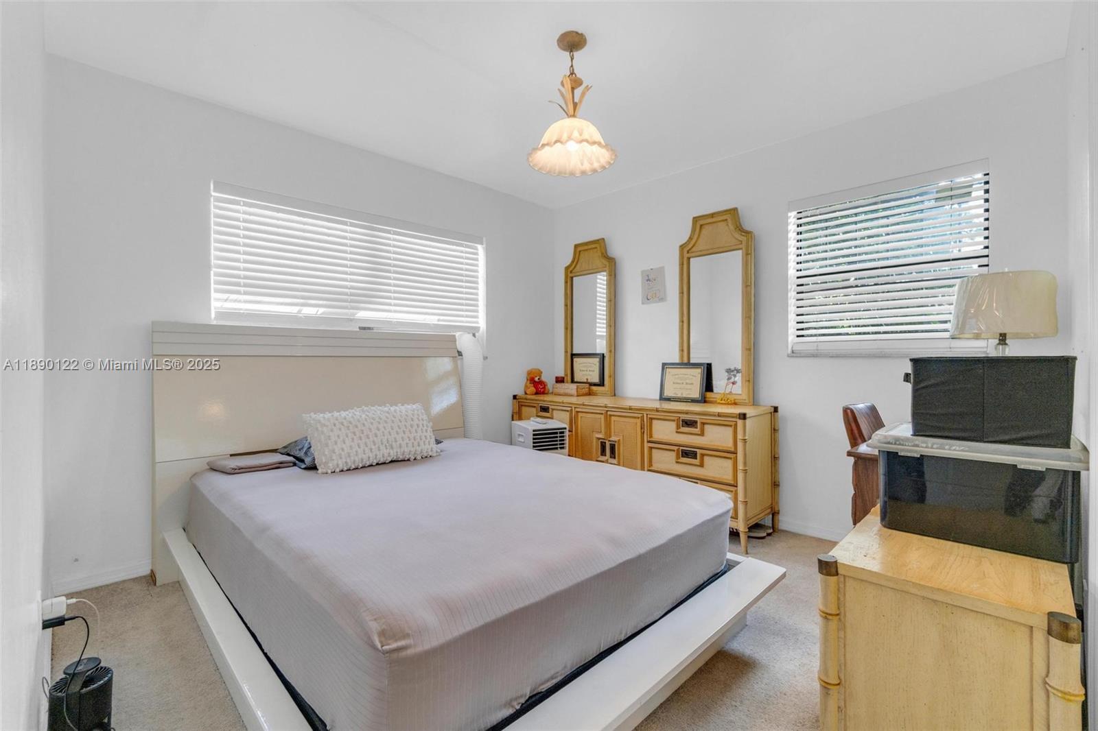 Building Photo - 2860 NW 184th St