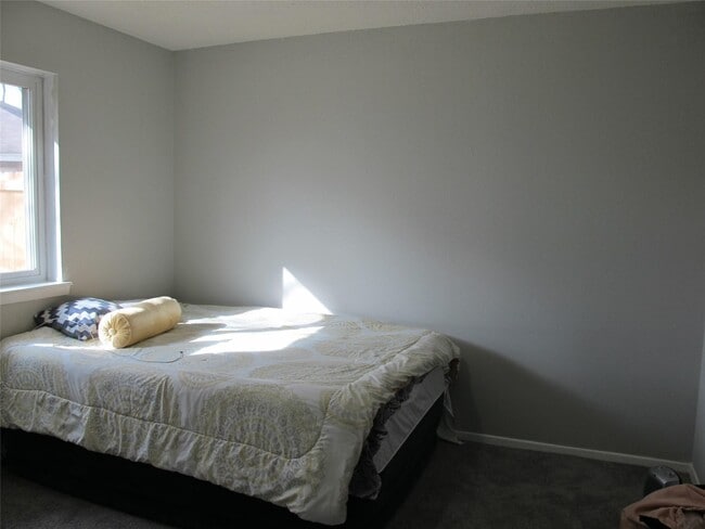 Building Photo - 14207 Long River Ct
