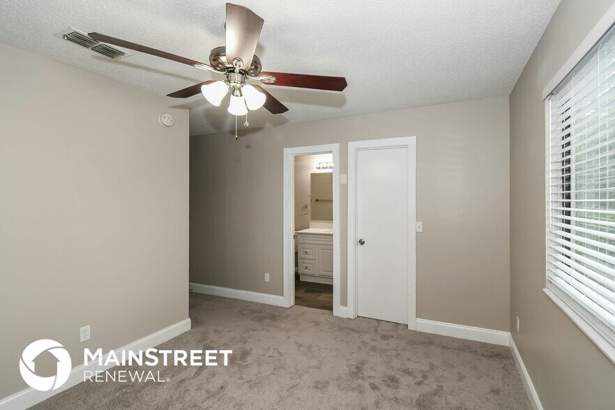 Building Photo - 8117 Fort Lee Trail