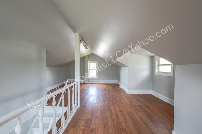 Building Photo - 1795 Kahn Avenue