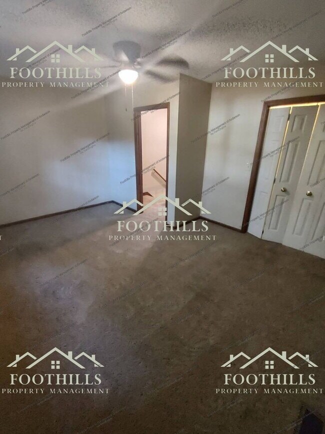 Building Photo - 4406 Lexington Way