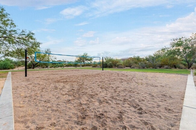 Building Photo - 2425 W Bronco Butte Trl