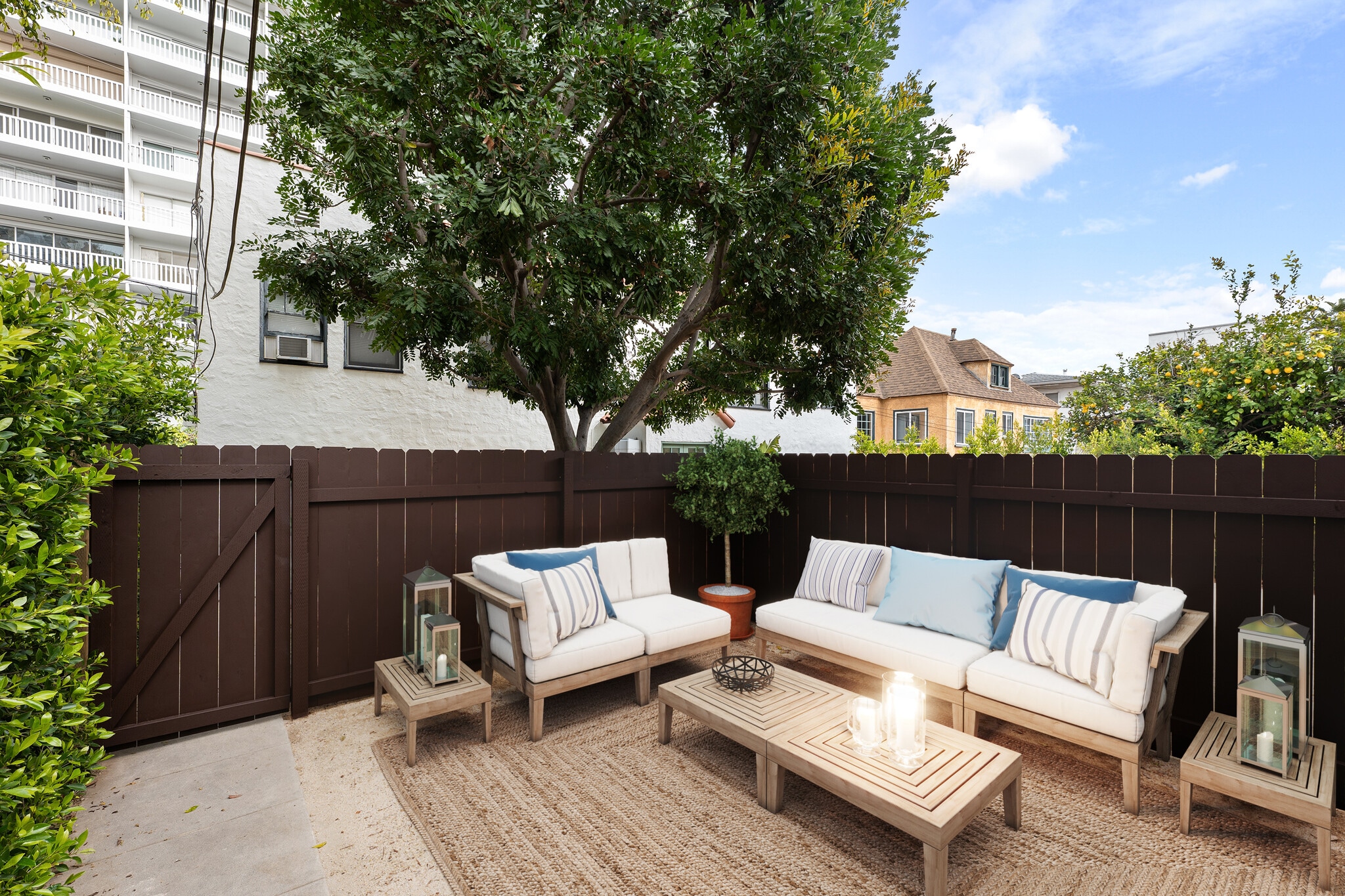 Outdoor private patio in backyard - 1020 Carol Dr