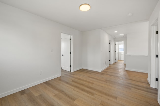 Building Photo - 7531 12th Ave SW