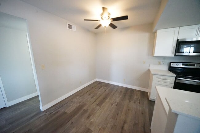 Building Photo - 601 Cabrillo Cir