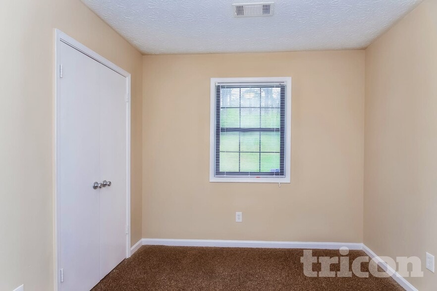 Building Photo - 134 Belair Trail
