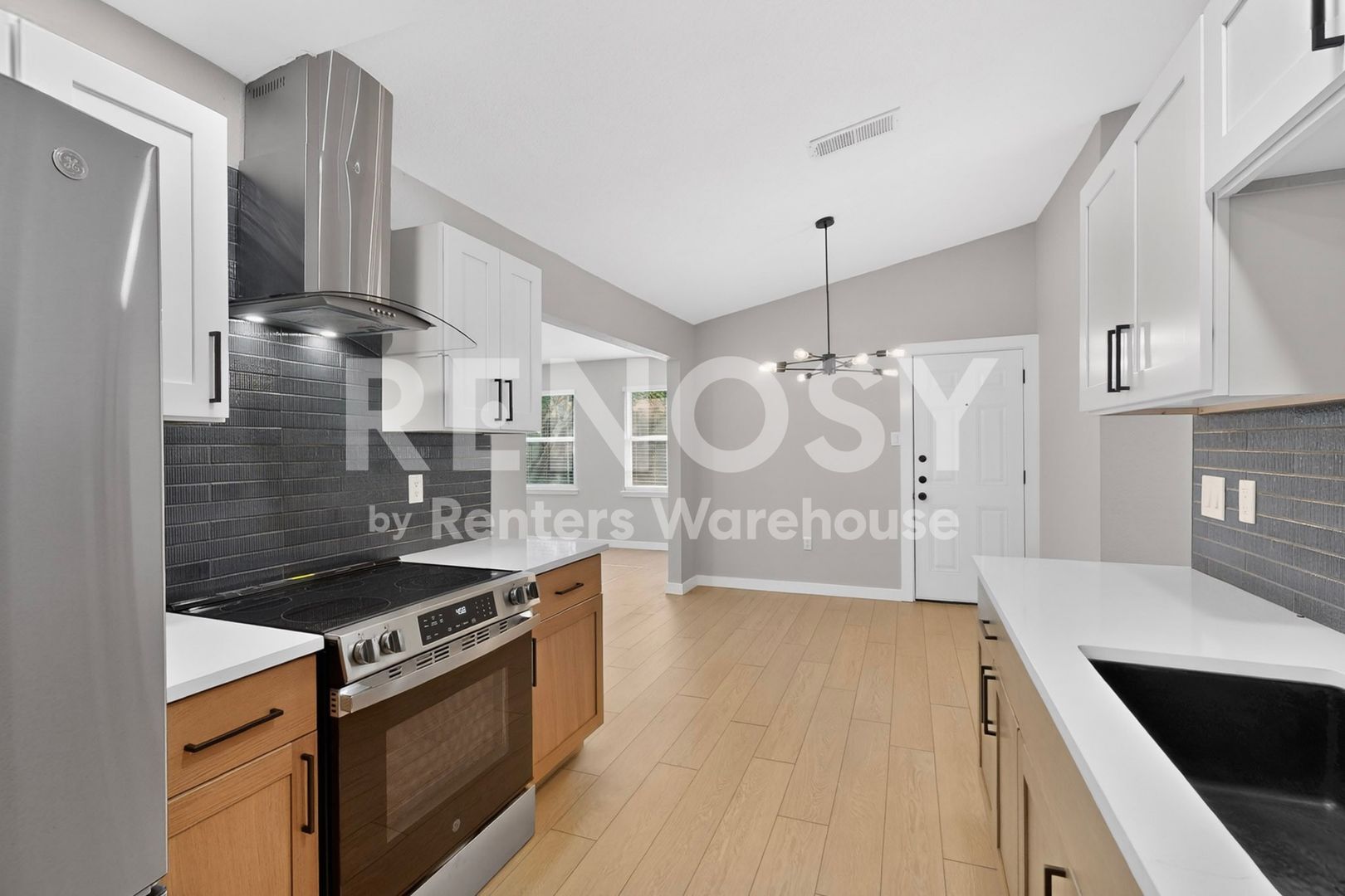 Building Photo - 1408 Seely St