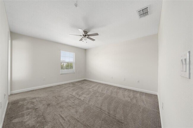 Building Photo - 12124 Sonnet Ave