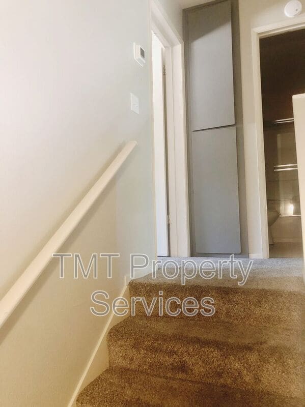 Building Photo - 169 Pierpoint Cir