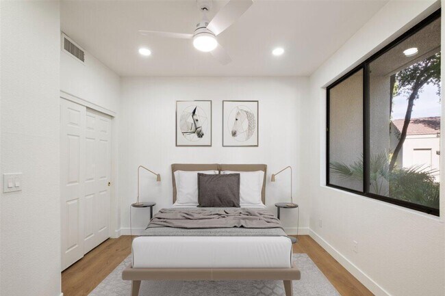 Building Photo - 7700 E Gainey Ranch Rd