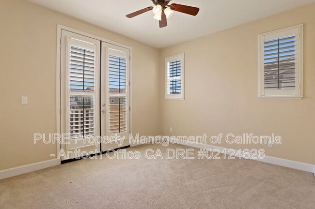 Building Photo - 4581 Bonraven Way
