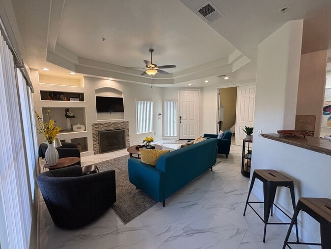 Building Photo - Furnished Scottsdale Condo w/2 car garage