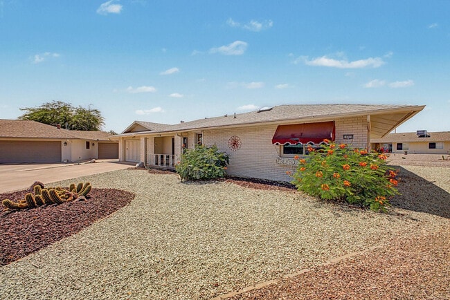 Building Photo - 13222 W Kodiak Dr