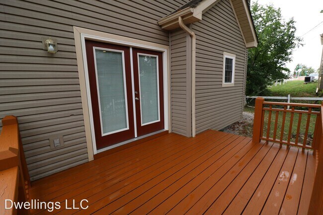 Building Photo - 3 br, 3 bath House - 305 S. Clifton Ave.