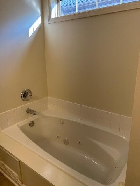 Building Photo - 220 White Oak Trace