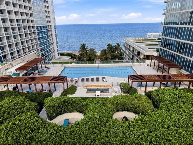 Building Photo - 6799 Collins Ave