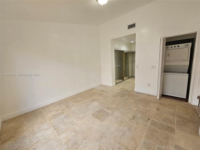 Building Photo - 15075 SW 49th Ln