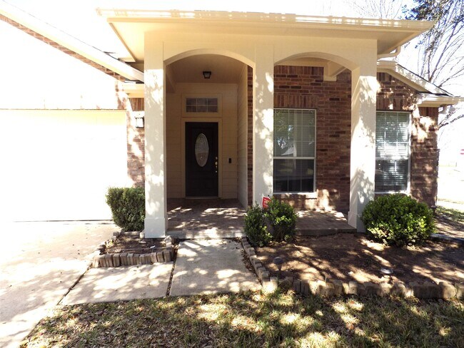 Building Photo - 1918 Appleton Dr