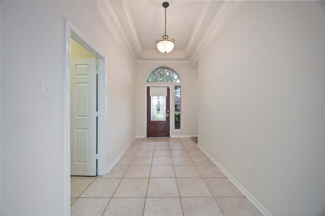Building Photo - 24623 Blane Dr