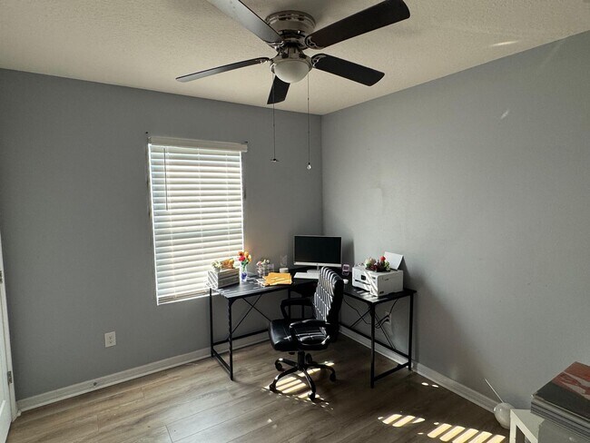 Building Photo - Gated Plant City Gem – Fully Upgraded Home- Resort Style Amenities