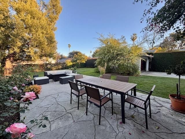 Building Photo - 1900 Lundy Ave