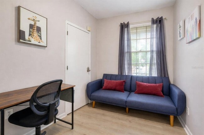 Building Photo - 501 S Magnolia Ave