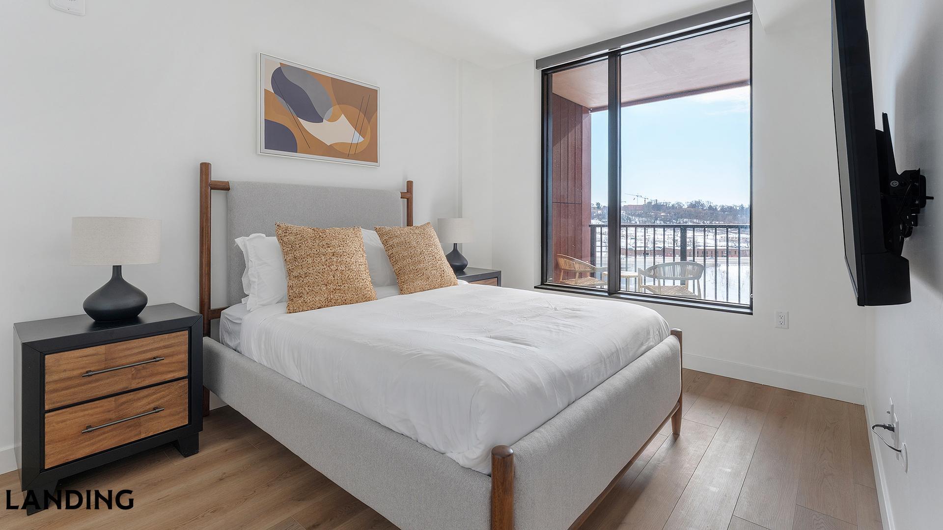 Building Photo - 632 Howard Rd SE