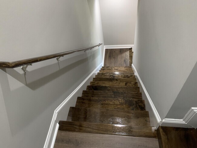 Building Photo - 1 Emanuel Ct