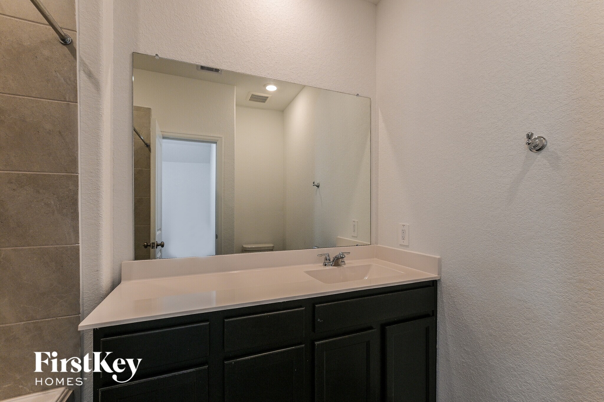 Building Photo - 18446 Summit Ranch Dr