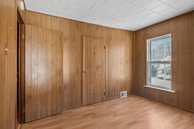 Building Photo - 213 Fletcher Ave