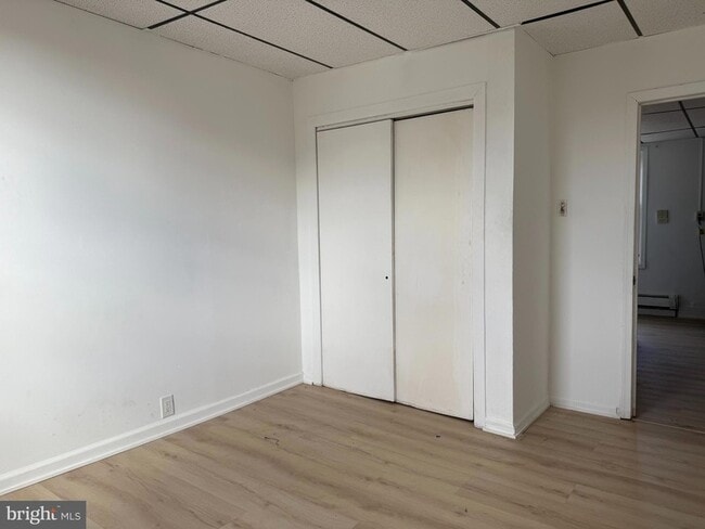 Building Photo - 1247 Shackamaxon St