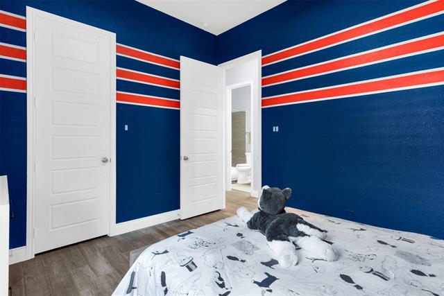 Building Photo - 917 Queens Lk Trl