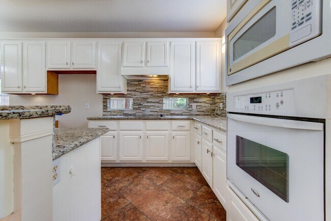 Building Photo - 1107 Magnolia Woods Ct