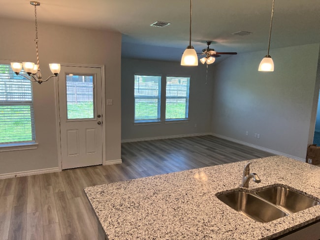 Building Photo - 5713 Berkley Heights Dr